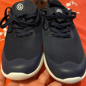 GREATS Men’s Navy Sneakers Size 8.5